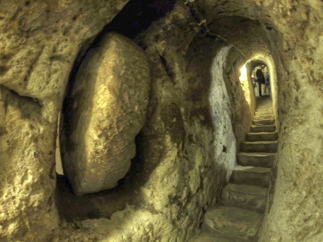 Fantastic Subterranean Places in The World, Derinkuyu