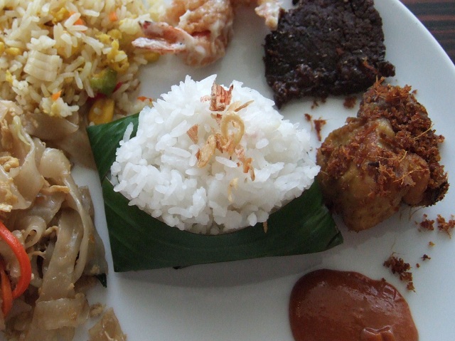 Indonesian Foods Nasi Uduk