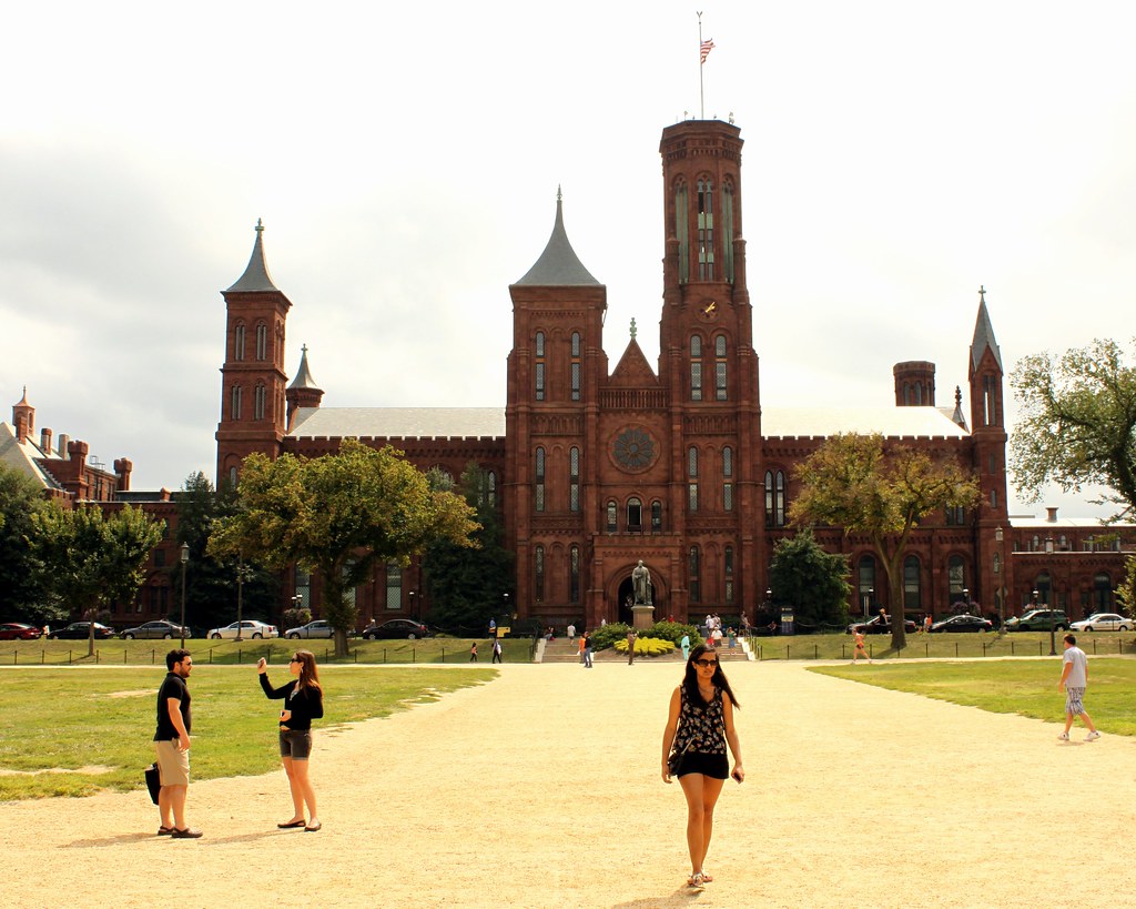 Day Tour Washington DC Smithsonian Institute