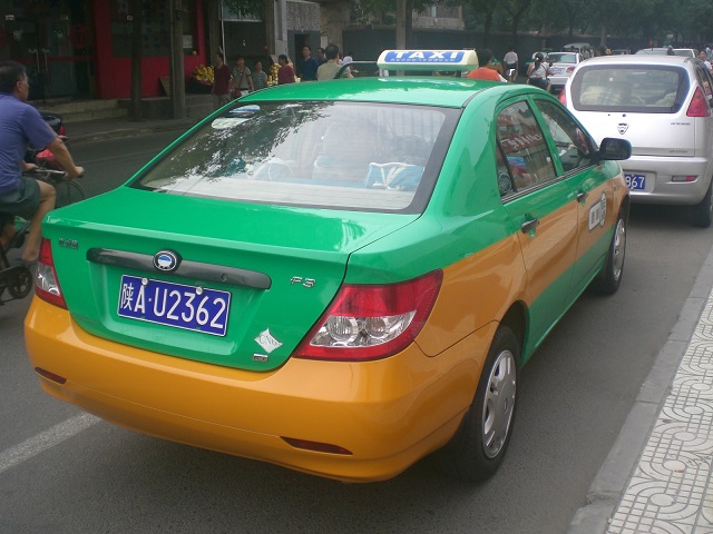 hiring a taxi abroad