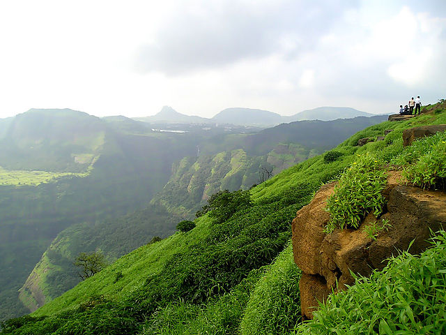 Places To Visit Near Pune That Promise Ample Natural Beauty, Adventure