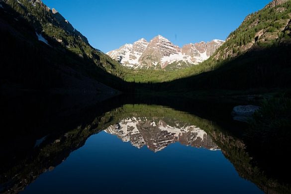 9 Top Vacation Spots in the World - View Traveling