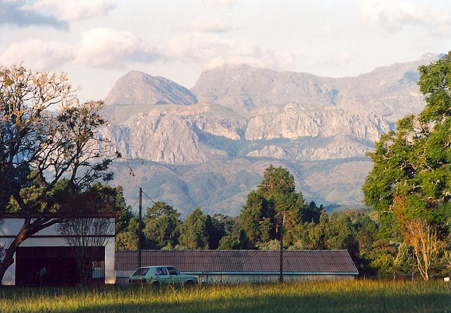 Zimbabwe Tourist Attractions: Chimanimani Mountain