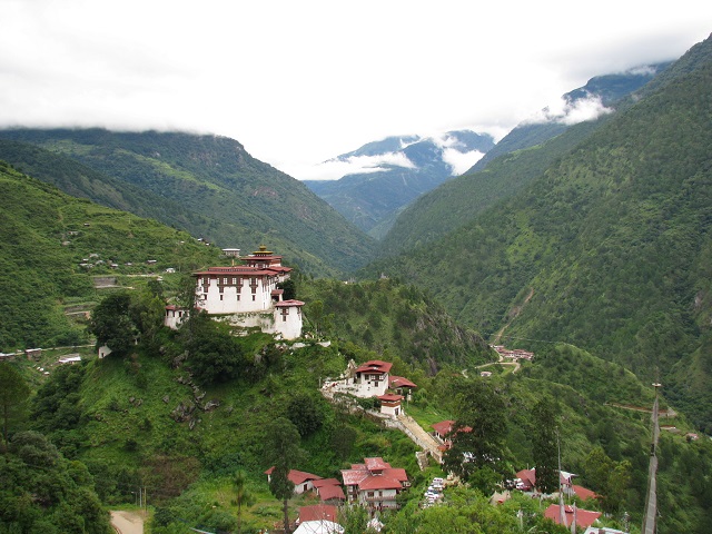 Lhuentse Dzong Monastery