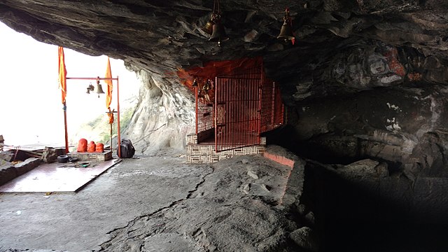 Bhahiri cave