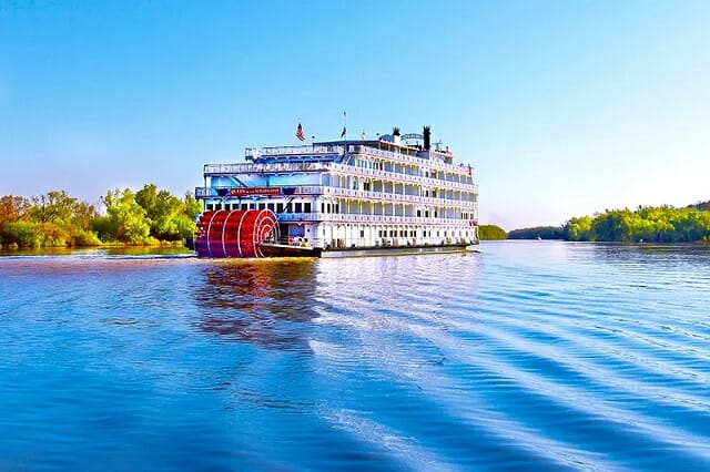 Upper Mississippi River Cruises